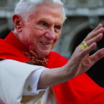 Potere, fede e pedofilia: la tripla morale della Chiesa cattolica