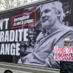 Lunedì il verdetto su Julian Assange: tutti gli occhi puntati su Londra